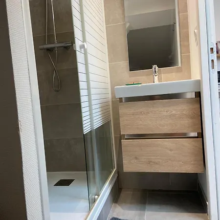 Cosy Proche Centre Apartment Villeurbanne
